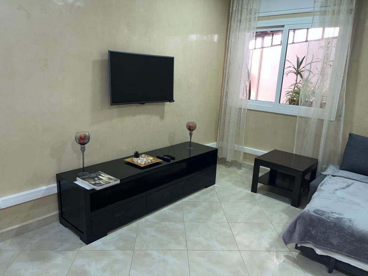 Appartement Elegant Et Climatise Au Centre Avec Terrasse - Proche Plage Et Attractions ! Tanca Dış mekan fotoğraf